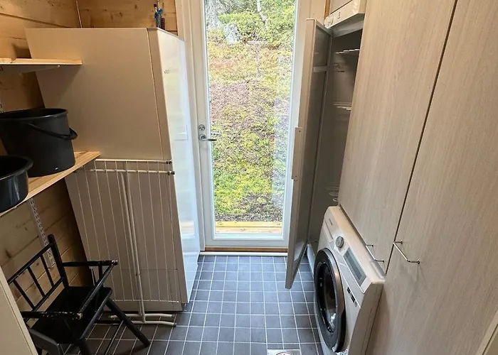 ヴィラ Karhunpesae *